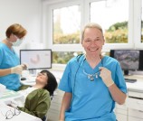 Herr Dr. Huvendiek in Behandlungsraum